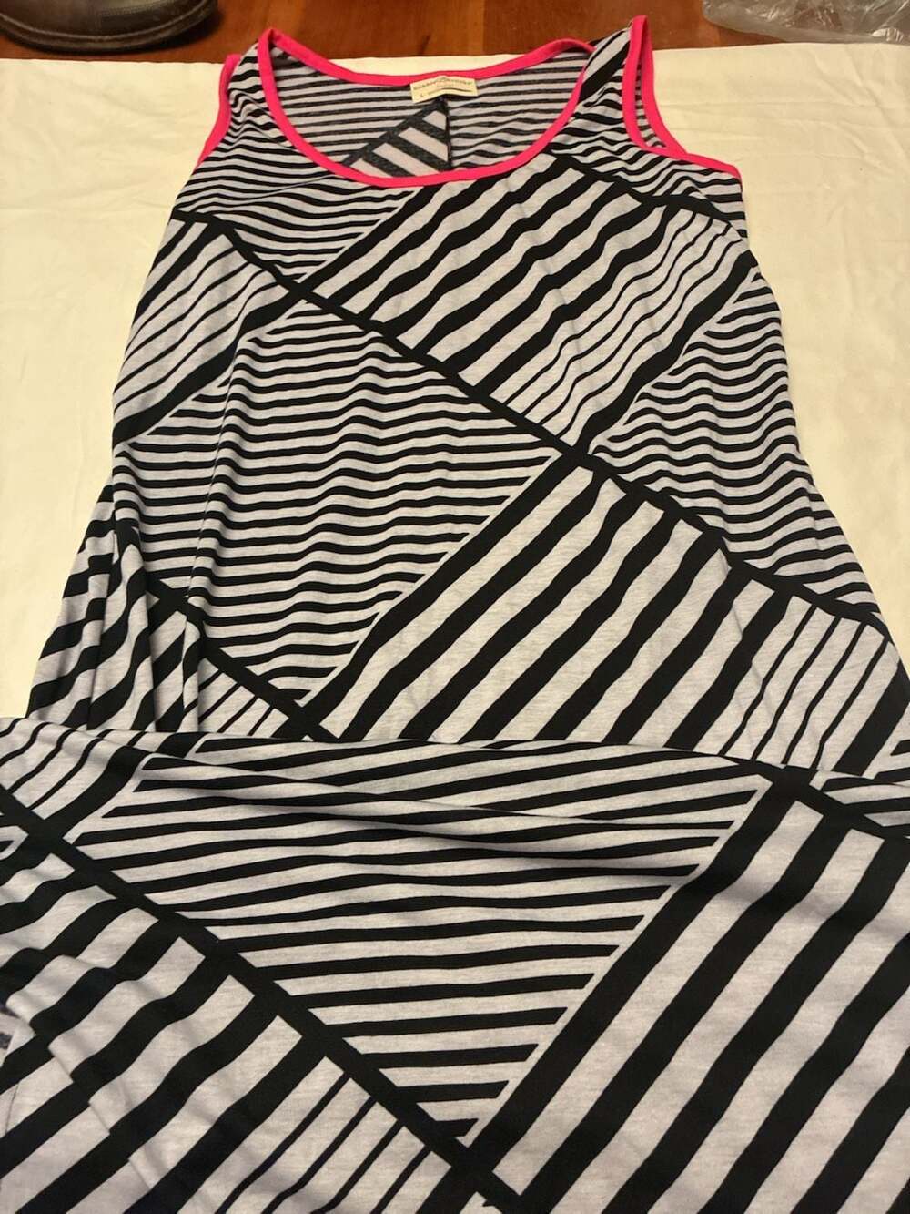 Bobbie Brooks Ladies Size L Striped Geometric Print Maxi Dress